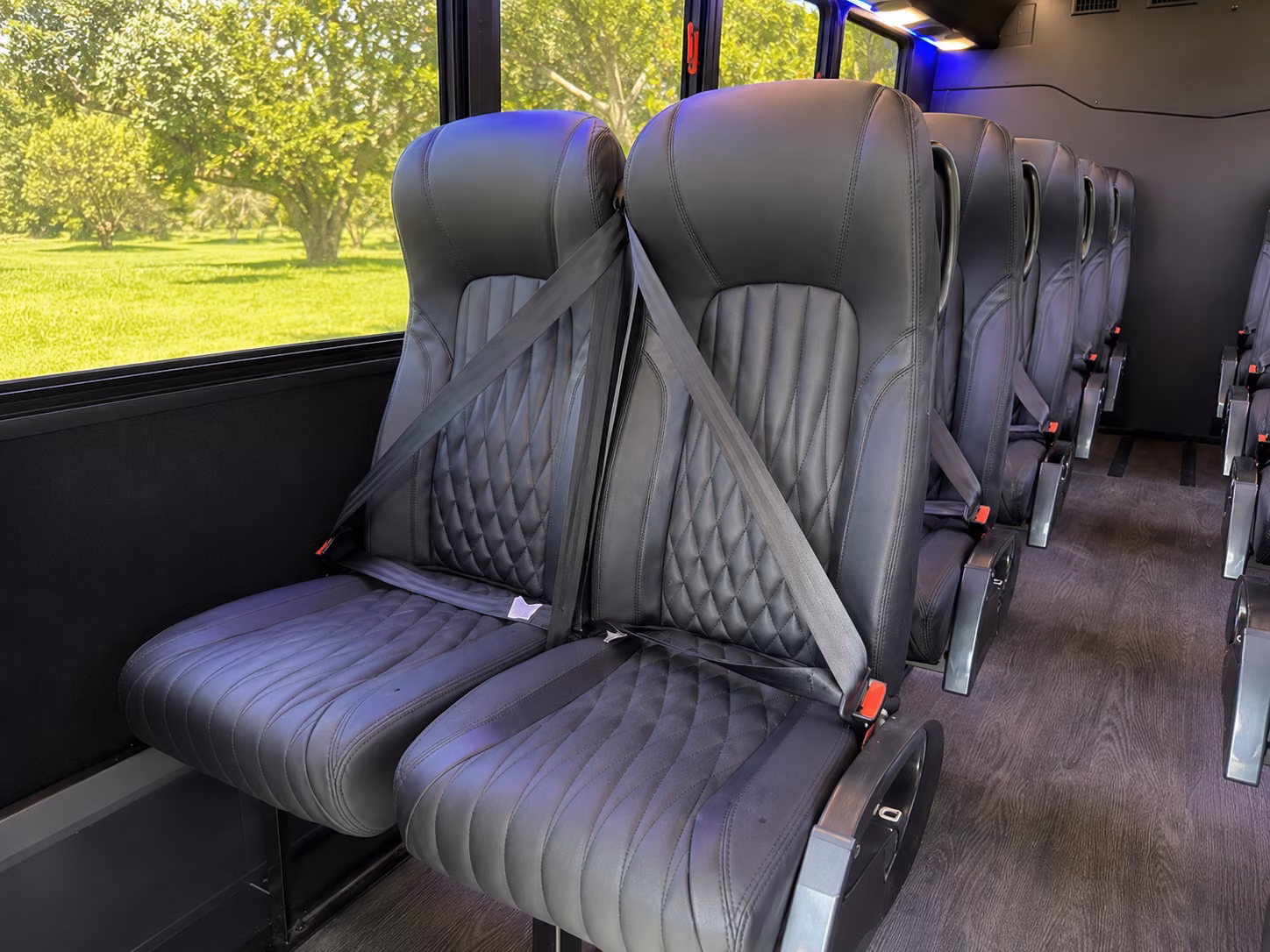 minibuses and charter buses to fort worth s cultural district from flower mound