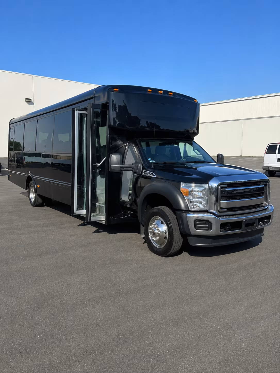 plan a bachelorette party bus night from flower mound to grapevine or fort worth